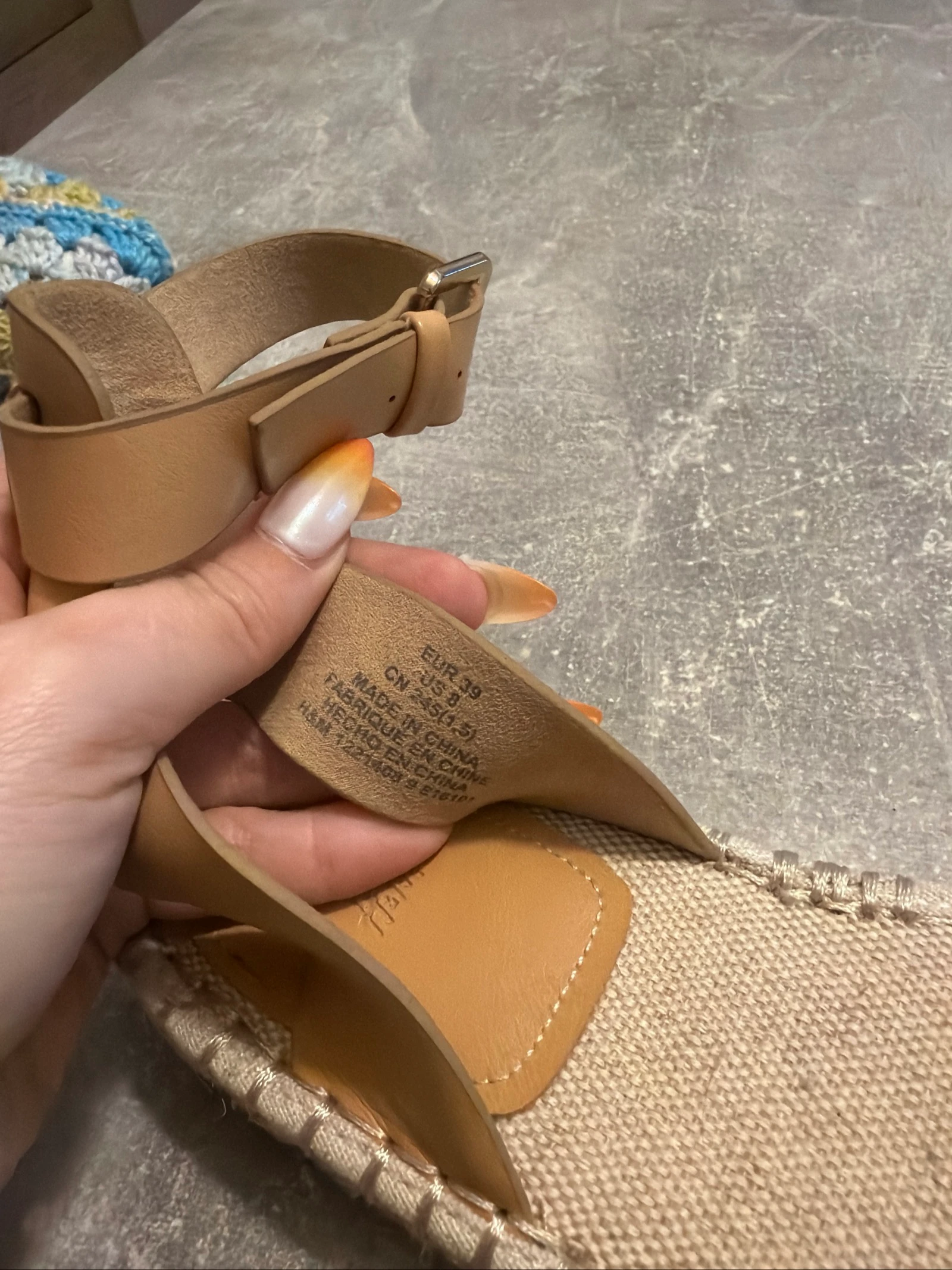 Sandale beige nude H&M taille 39 bon état – photo 3